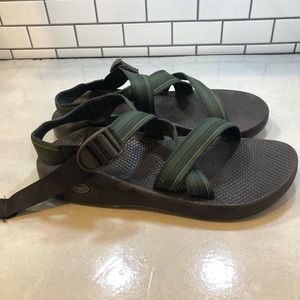 Mens chacos sandals green brown black